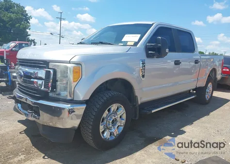 2017 Ford F-250 Xl z USA, uszkodzony, nr VIN 1FT7W2B63HEB84214